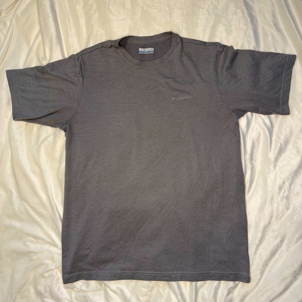 Men’s Columbia active tshirt LT Omni wick gray